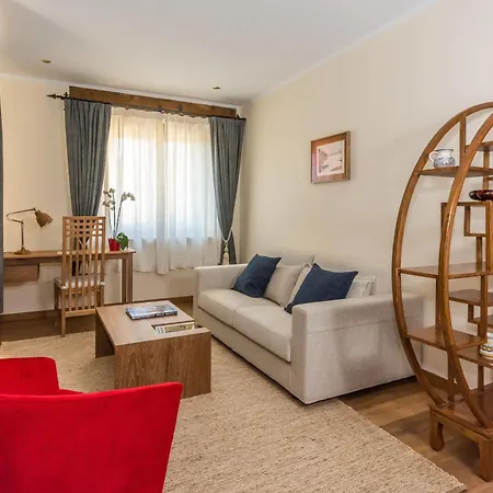 Mas De La Costa **** 4* فالديروبريس