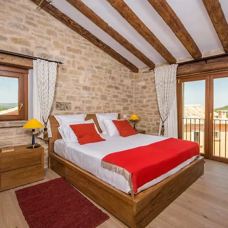 Mas De La Costa ****