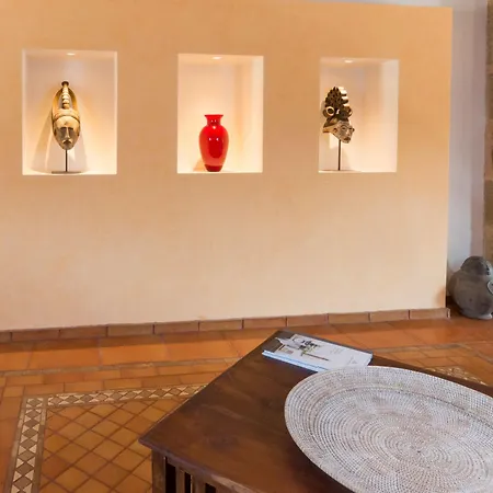 Mas De La Costa **** فالديروبريس