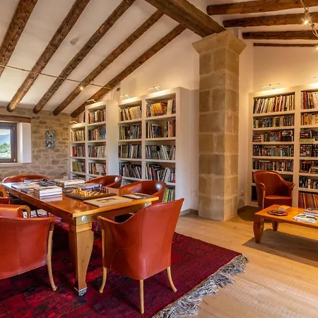 Mas De La Costa **** 4*