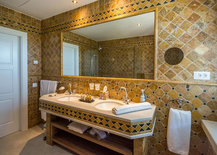 Mas De La Costa **** 4* Valderrobres